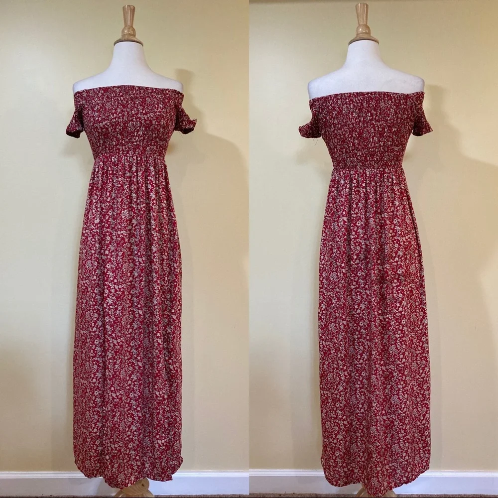 Off Shoulder Red Floral Smocked Dress Two Front Slits Short Sleeves - Picture 4 of 5